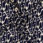 Preview: Viskose-Satin in blau-naturweiß gemustert